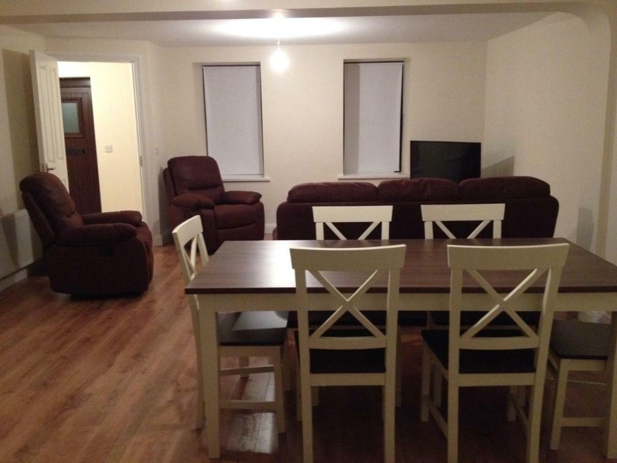 3 Bedroom Newly Furnished Cork City Exterior photo